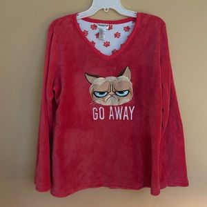 Grumpy Cat Sleep Shirt